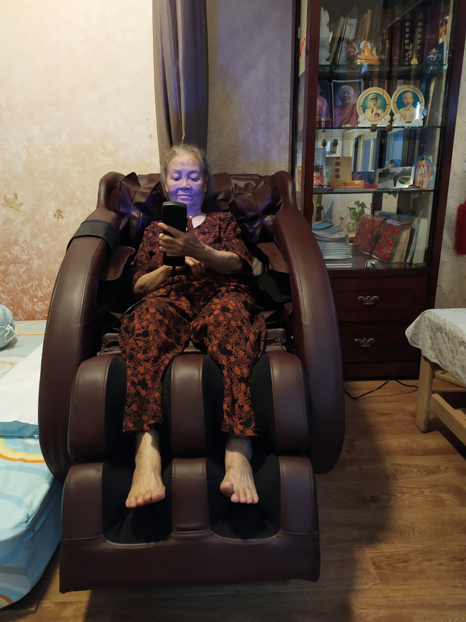 "Chăm sóc sức khỏe cha mẹ là trách nhiệm của con cái" - Anh Dũng, Quận 7 1 anh dung q7 mk5200