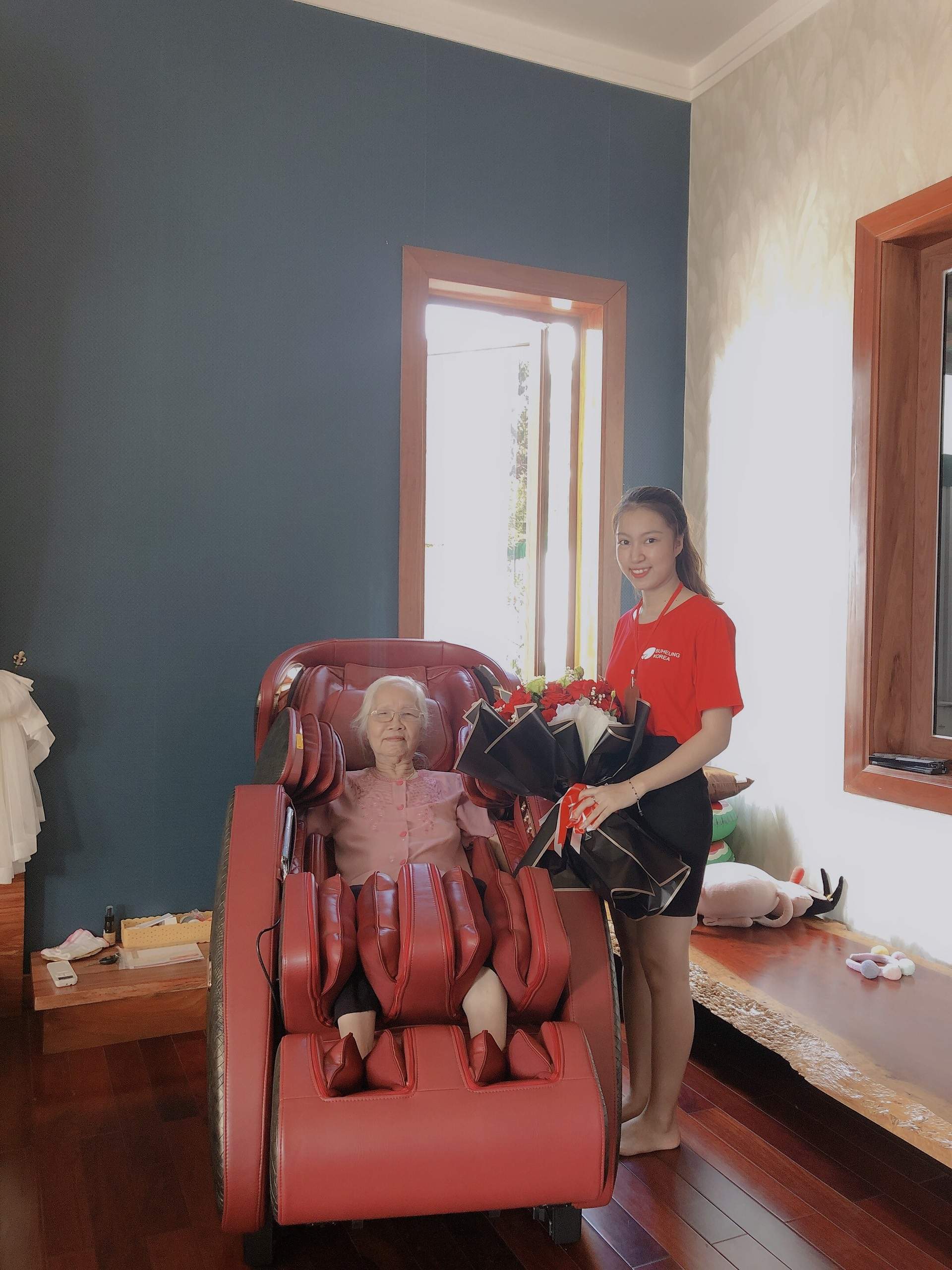 [Đánh giá ghế massage] Top 5 con ghế massage "đỉnh" nhất của Buheung 11