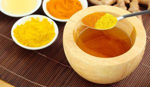 giảm cân bằng mật ong với tinh bột nghệ