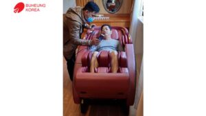 "Bài massage kéo dãn là điều tôi thích nhất ở chiếc ghế massage này" _ Anh Sơn - Bến Tre 17