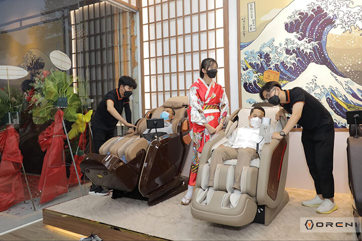Ghế massage Oreni được nhập khẩu từ Nhật Bản