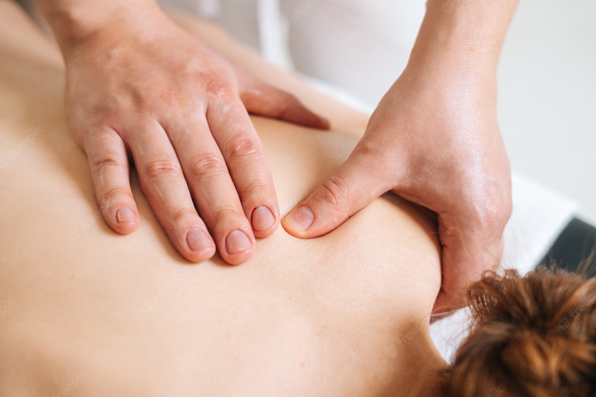 Từ A-Z Cách Massage Lưng Thư Giãn Giảm Mệt Mỏi 5