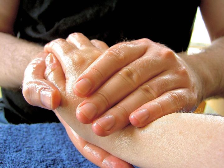 Tổng Hợp 7 Cách Massage Toàn Thân Tại Nhà Dễ Làm, Thư Giãn 7 Tổng Hợp 7 Cách Massage Toàn Thân Tại Nhà Dễ Làm, Thư Giãn 7