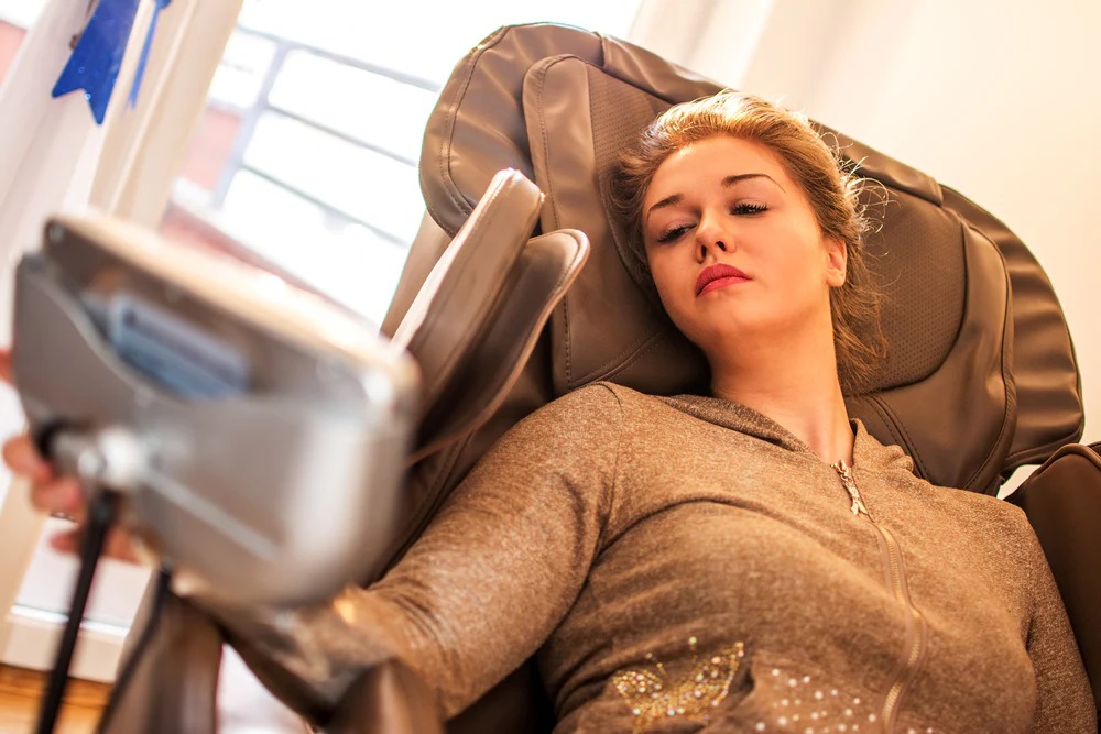 7 Lỗi Sai Lầm Nghiêm Trọng Trong Cách Sử Dụng Ghế Massage 1