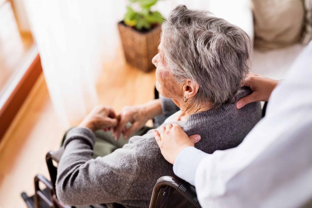 [Tư vấn] Có Nên Mua Ghế Massage Cho Người Già Không? 2